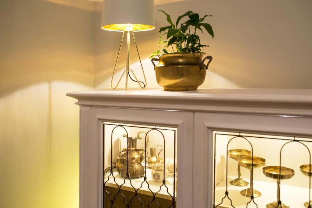 No.8: Lovely & Cosy 3-Room Heart Of The City Timişoara Buitenkant foto