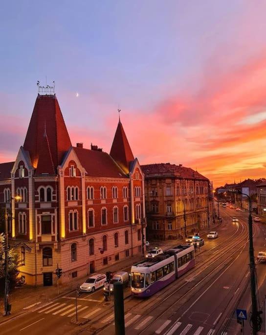 No.8: Lovely & Cosy 3-Room Heart Of The City Timişoara Buitenkant foto